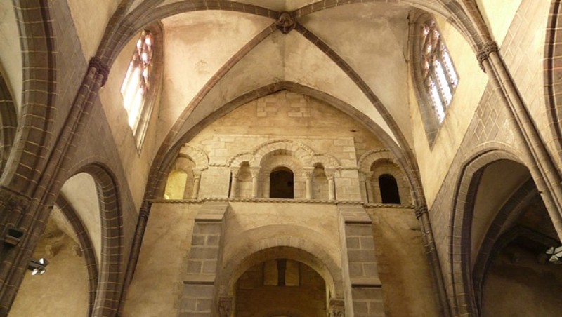 Kerk Saint-Victor en Sainte Couronne