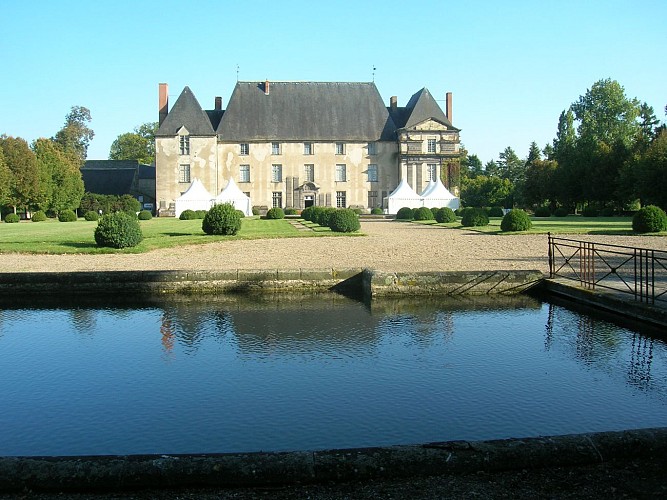 Effiats Schloss
