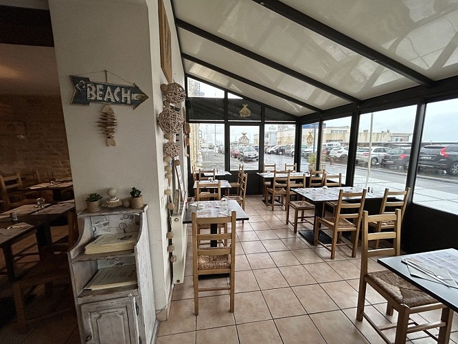 La_Paillote_Terrasse_couverte_Luc_sur_Mer