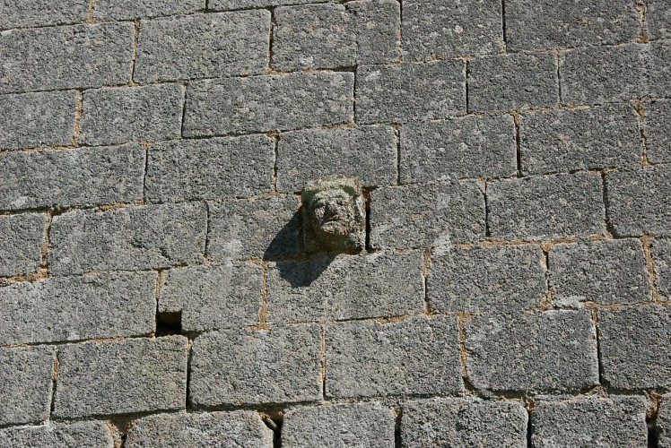 La Chapelle Médiévale De Saint-Paul