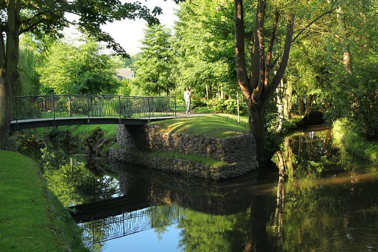Bayeux bords de l'Aure 06 © G.WAIT - OT Bayeux Intercom