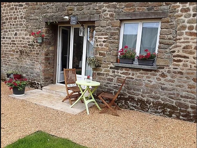 MEUBLÉ DE LOCATION FAUCON