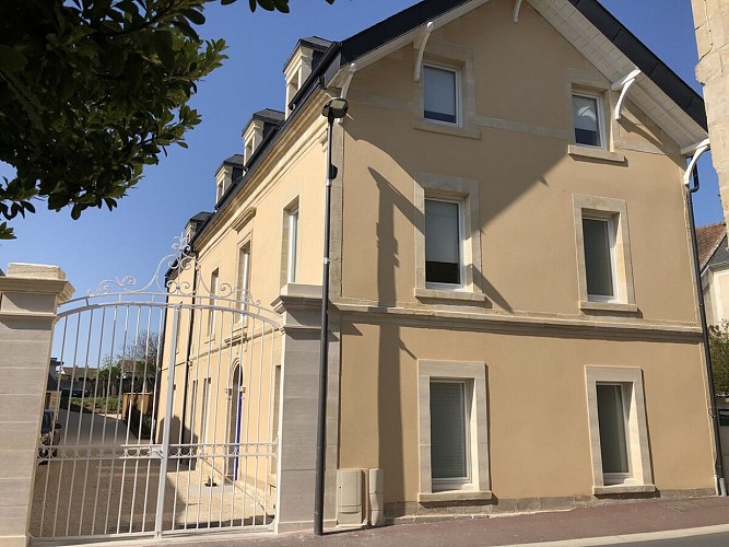 villa-juno-saint-aubin-leveque-exterieur-portail