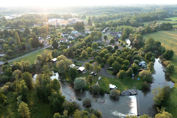CAMPING vue aérienne