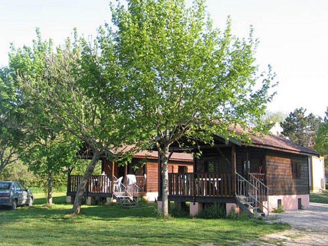 CAMPING MUNICIPAL D'AUTREY LE VAY_2