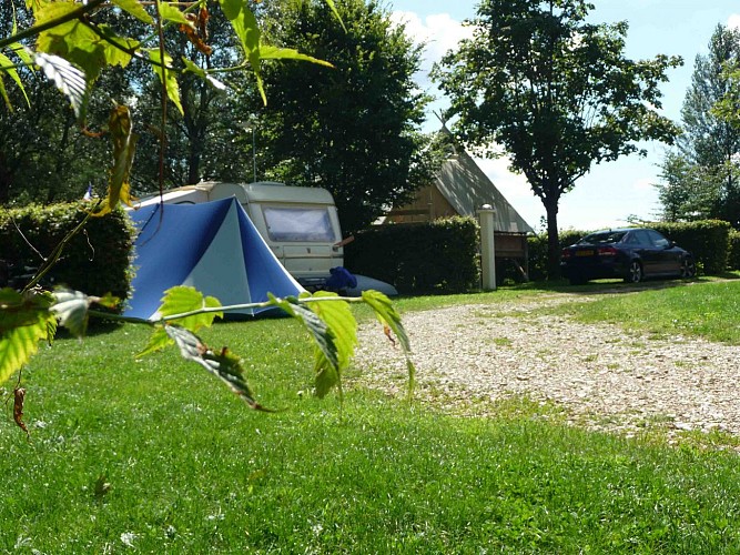 CAMPING VERTE RIVE A CROMARY_2