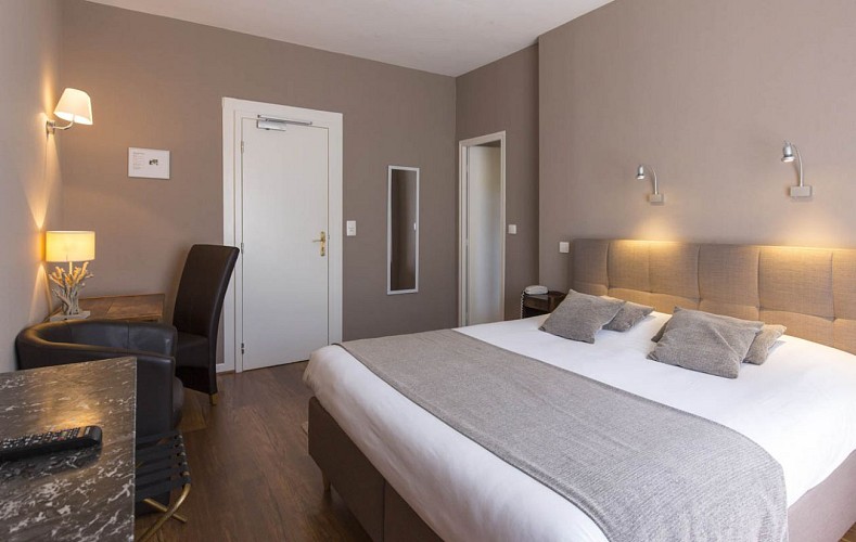 HÔTEL DE LA TERRASSE_1