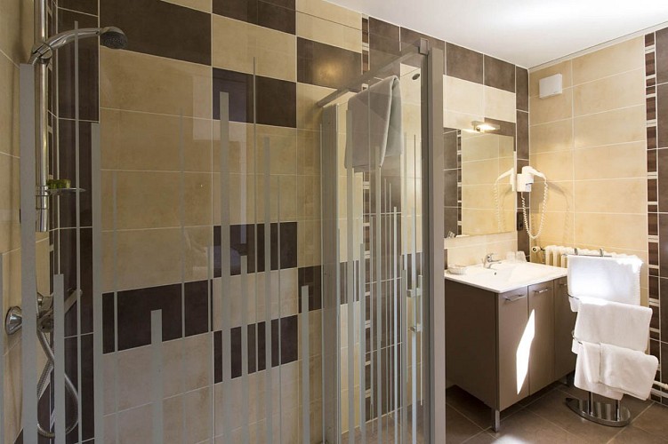 HÔTEL DE LA TERRASSE_4