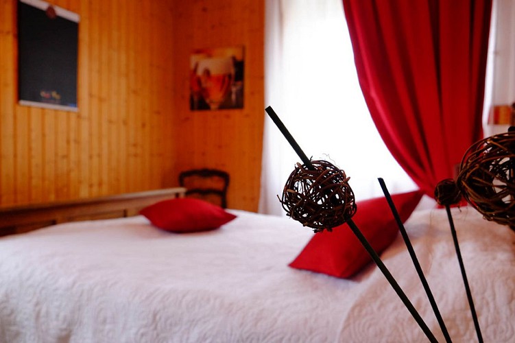 HOTEL RESTAURANT LES TILLEULS_3