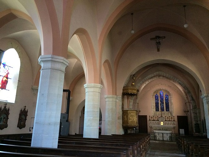 Intérieur de l'église 