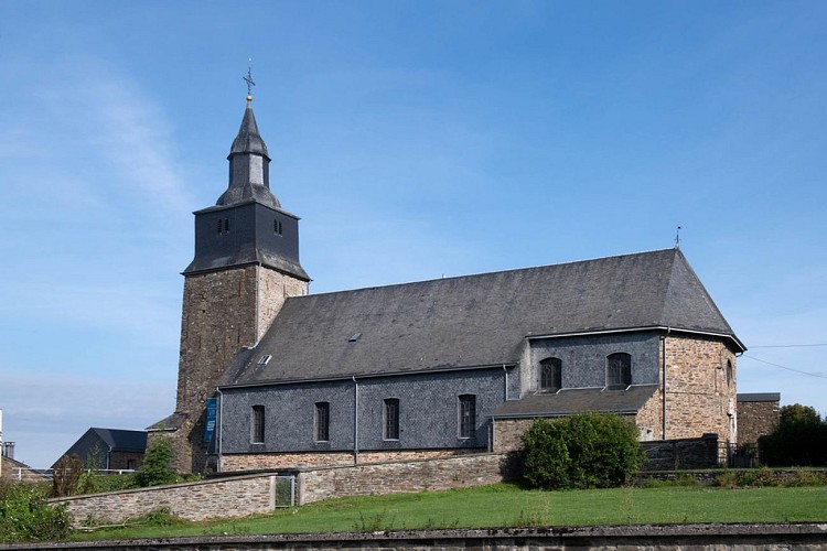 La tour de l’église Saint-Denis