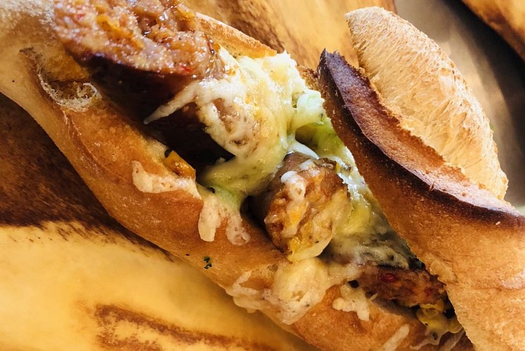 375070807_787294470068639_2144449159690980931_n