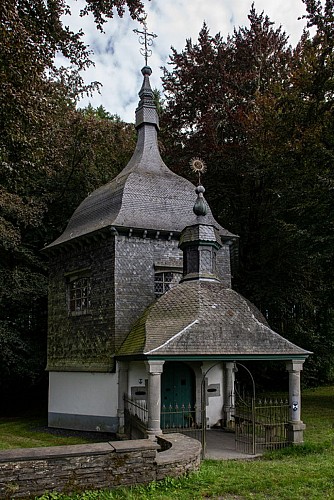 La chapelle Notre-Dame de Forêt et son environnement