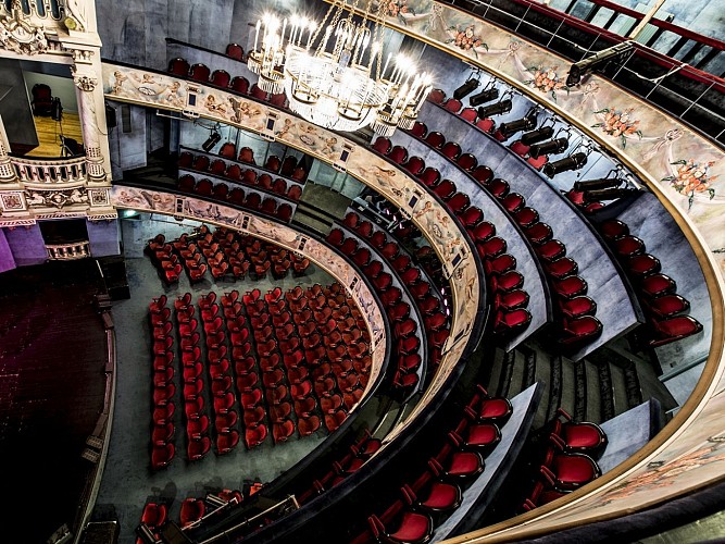 Theatre-Saint-Louis-5