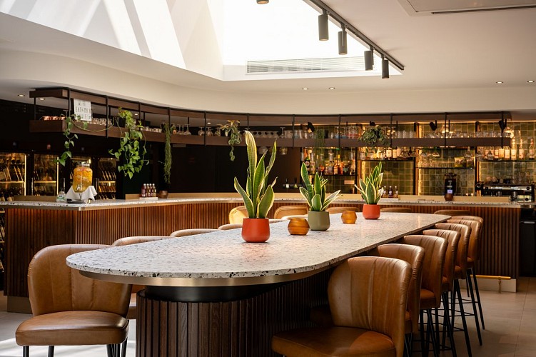 Lucapistone.be-2023-corporate-mahsaintghislain-093