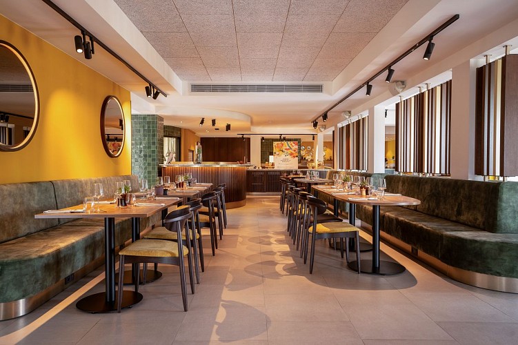 Lucapistone.be-2023-corporate-mahsaintghislain-102