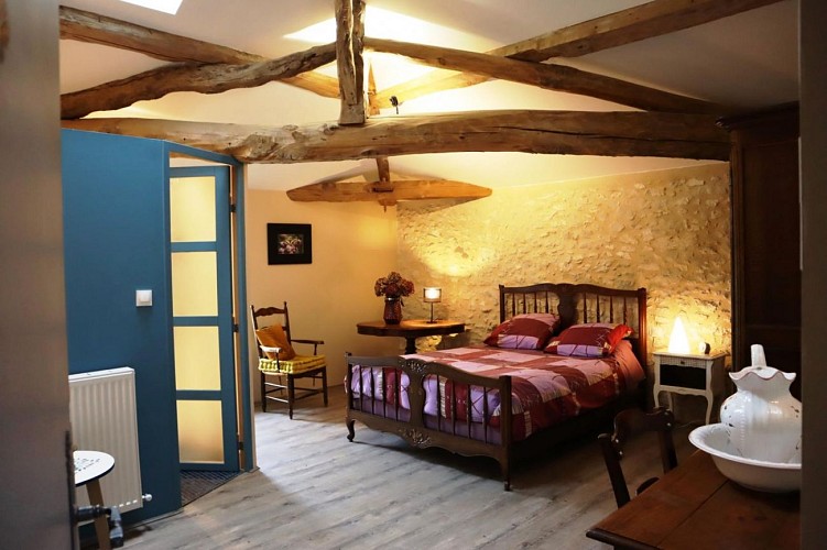 HLOAQU047V50H00P_PasAPas_Roumagne_2410_photo3