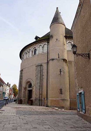 Basilique de Neuvy Saint Sépulchre