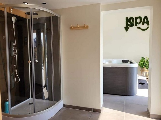 LE MAOZA, GITE LOIRE ET SPA