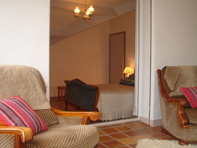 Chambres d'hôtes Rochechouart - Chambre Grange fleurie