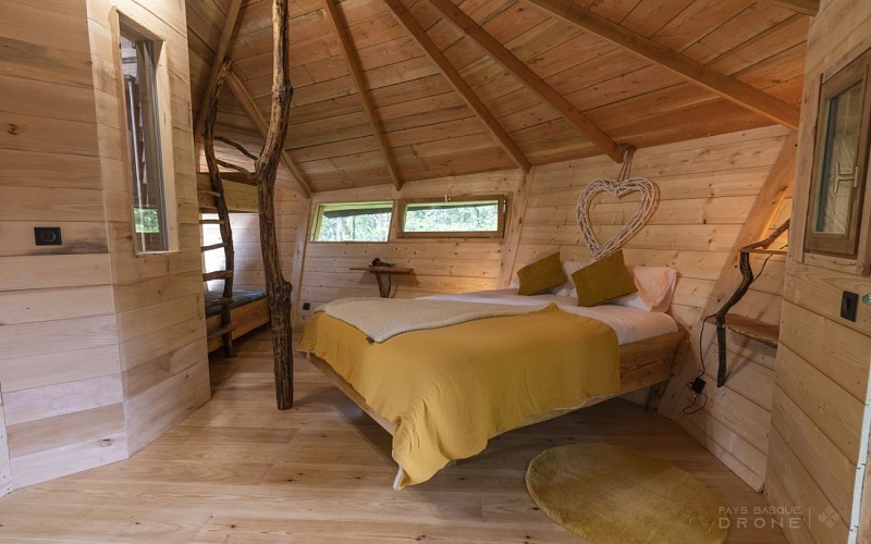 paysBasqueDronePhotosXiberoa-19 1440x900