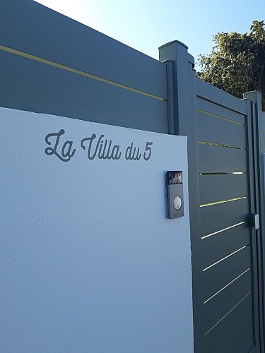 CHAMBRE D'HÔTES - LA VILLA DU 5