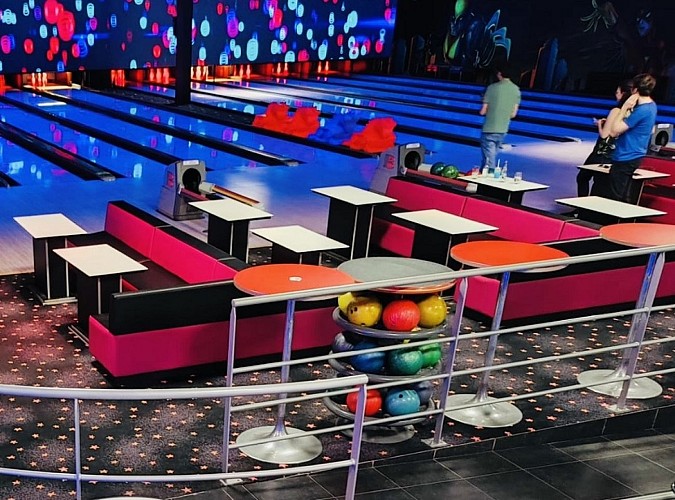 Complexe de loisirs - L'Expérience - Drink, food and fun