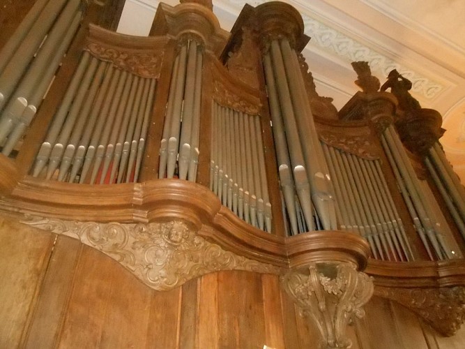 Église Saint-Étienne et orgue