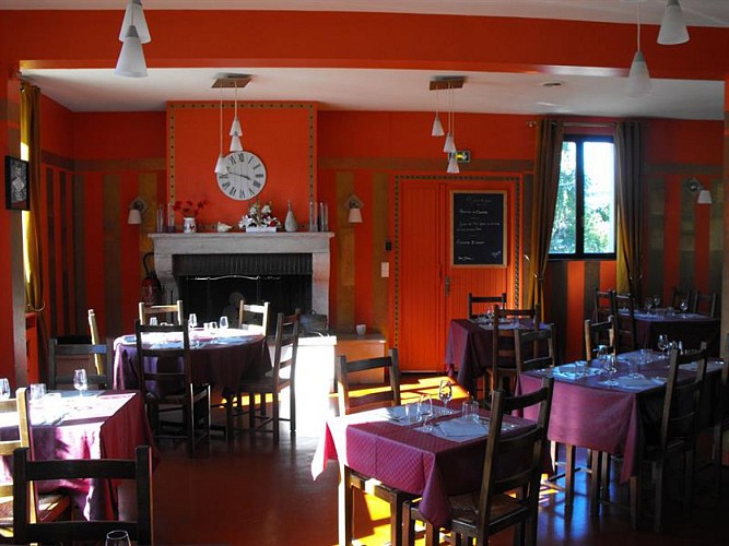 RESTAURANT AUX DÉLICES DES METS