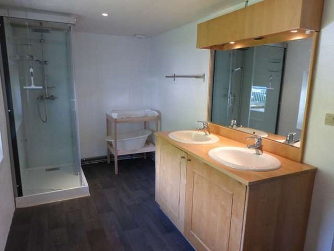 Appartement 15 personnes la Cascatelle