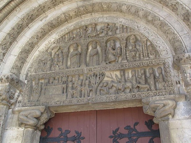 Aire de stationnement de Pompierre