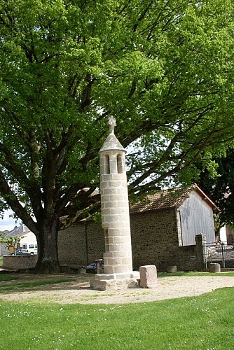 Lanterne des morts de Rancon