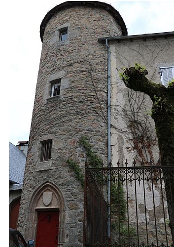 Neuvic, ville d'éducation, de culture et de loisirs