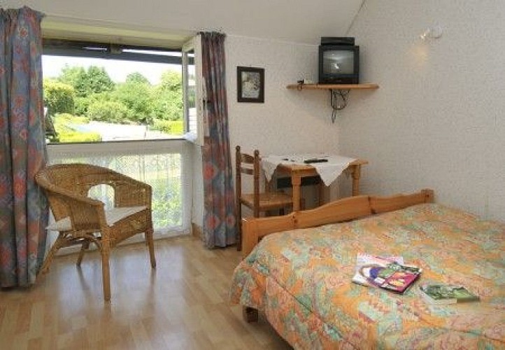 Hôtel AubergedeSaintJulienAuxBois-Chb (1)_5