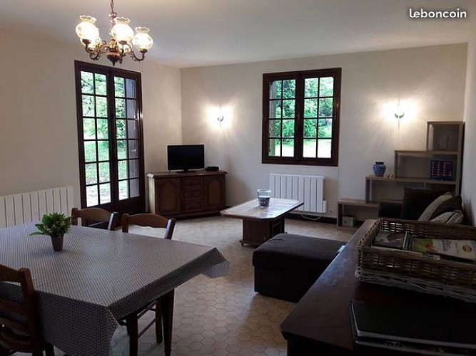 Meublé de tourisme "Julika"