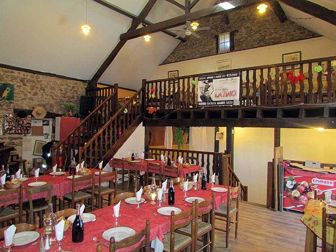 Camping Egletons lac