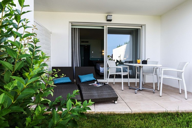 La réserve-Studio RDJ-1