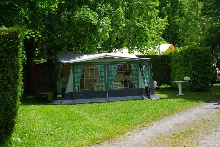 Camping Pyrénées passion - Emplacement caravane (BRUNET Stéphane)