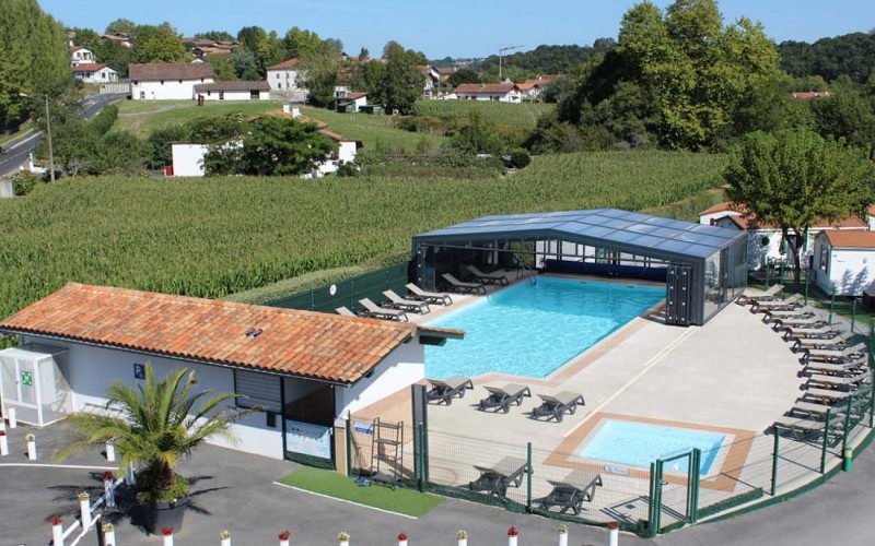 Piscine-Antton-tourinsoft-min