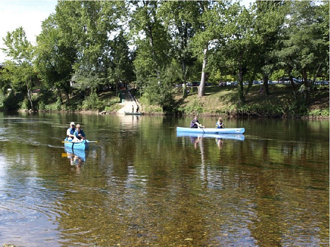 canoesles3drapeaux2_P.Frere