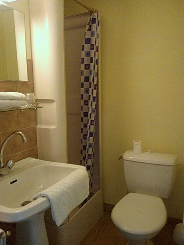 HOTAQU047FS0002I_Mezin_RelaisGascogne_3 [600x800]