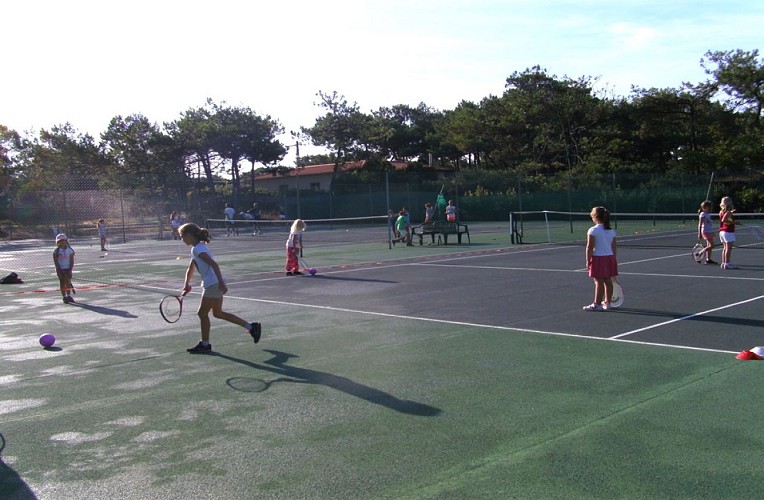 Tennis_club_ocean (1)