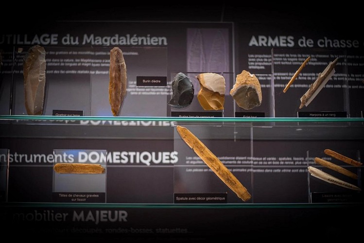 Laugerie_Outils - DAN_2027 LB 3