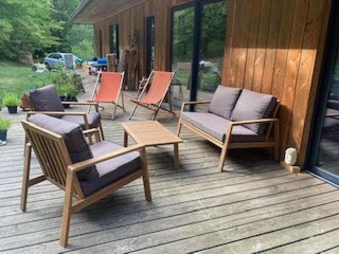 CHO_Les Eyzies_Lou esquirol_Terrasse commune©Nolwen Rouffie