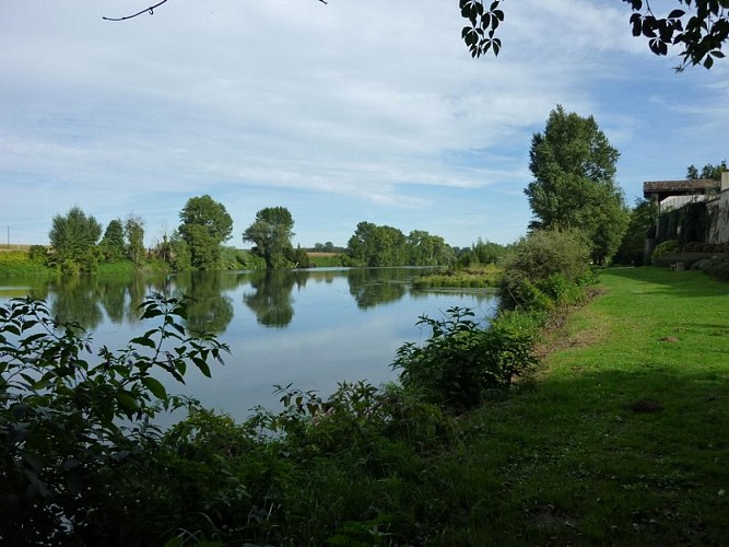 LOI-Halte-nautique-Granges-2