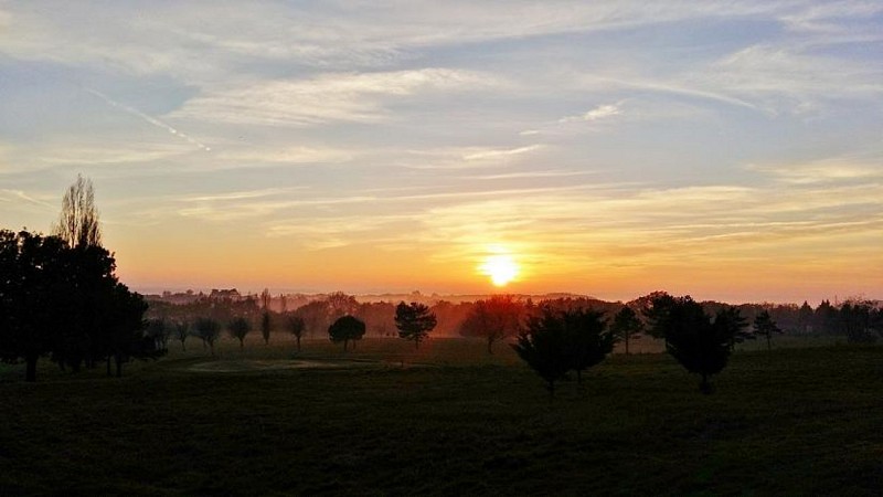 golf-agen-bon-encontre-soleil-destination-agen-tourisme