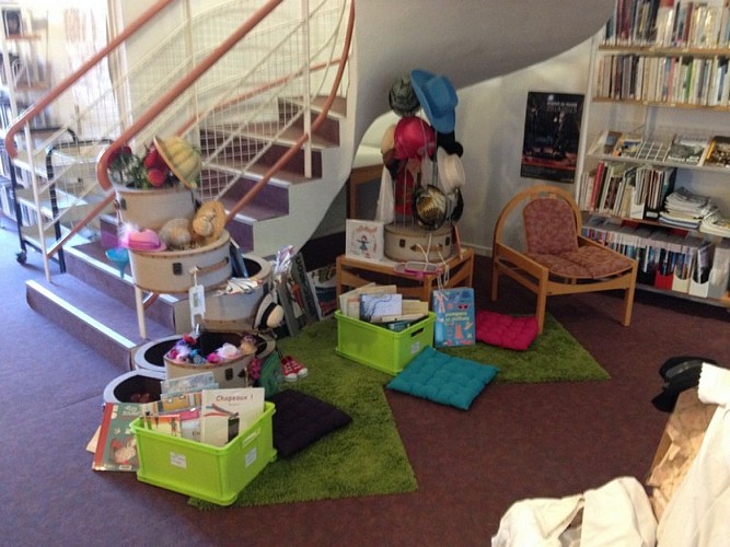 Bibliotheque-de-Mezin-4