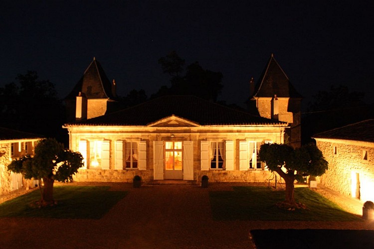 Maison-de-nuit