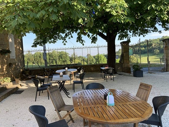 borie blanche terrasse