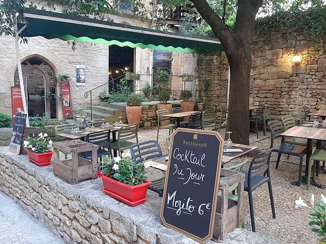 restaurant-produits-frais-et-locaux-au-coeur-du-vieux-sarlat---l-assiette-sarladaise--11-